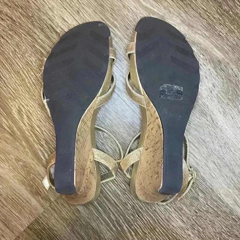Gold Wedge Sandal - 8.5
